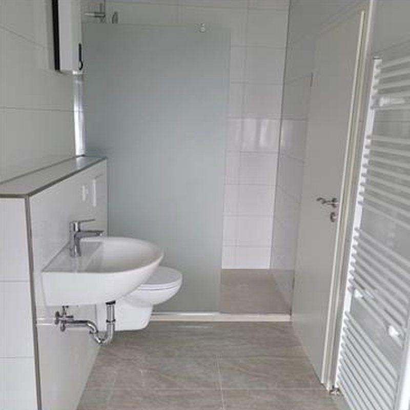 Moderne Badsanierung Bild 5